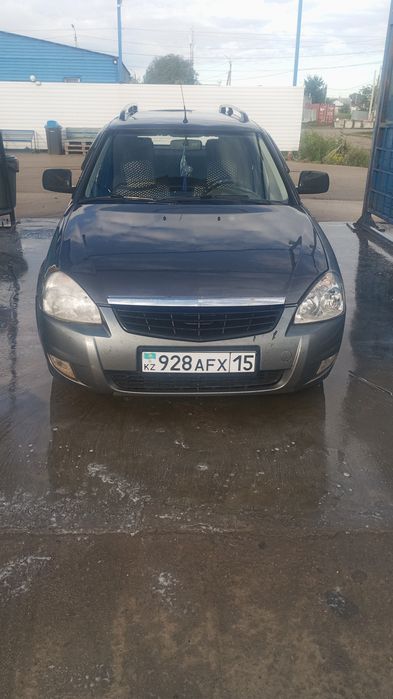 Продам Приору 2013года