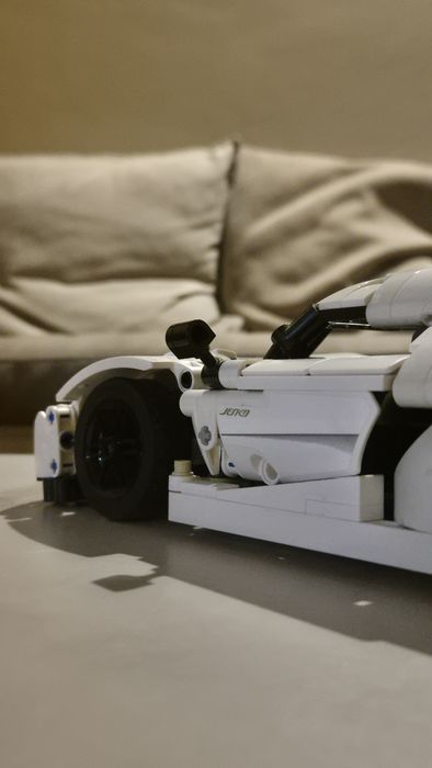 Koenigsegg jesko absolut LEGO