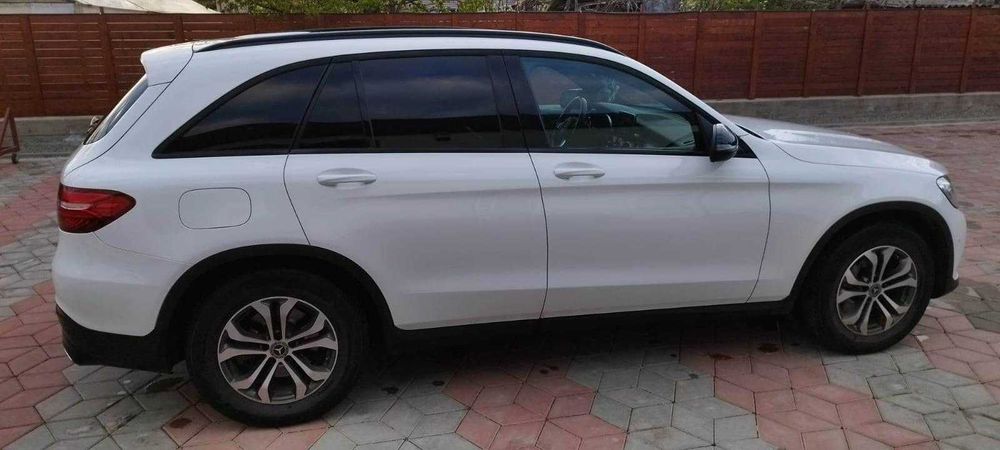 Mercedes Benz GLC 250 4MATIC 2017