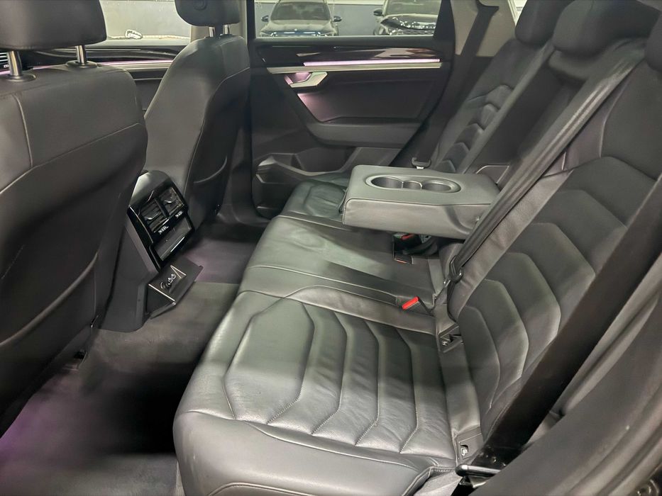 Volkswagen Touareg avariat