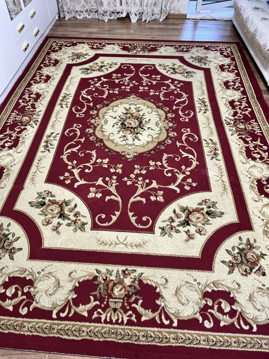 Ковер б/у оазмер 2*3