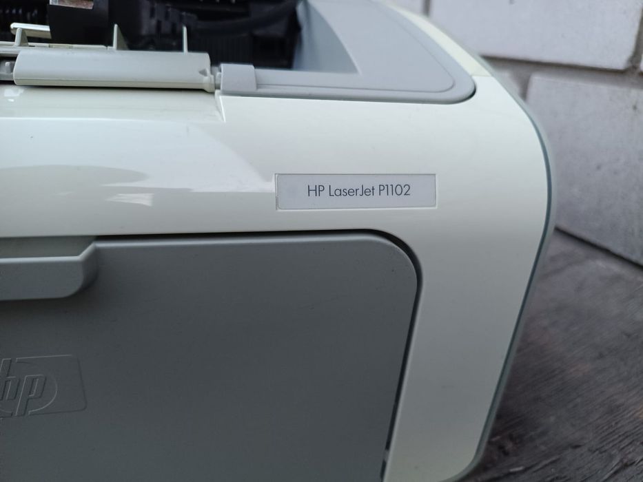 Принтер HP LaserJet P1102