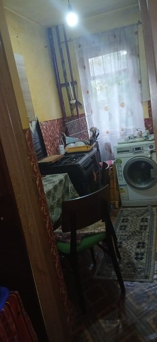 Vand apartament 3 camere