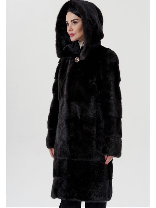 Продам норковую шубу