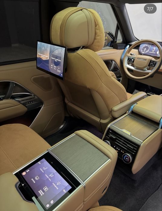 Range Rover P530 LWB