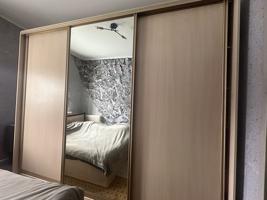 Продам шкаф в хорошем состоянии!