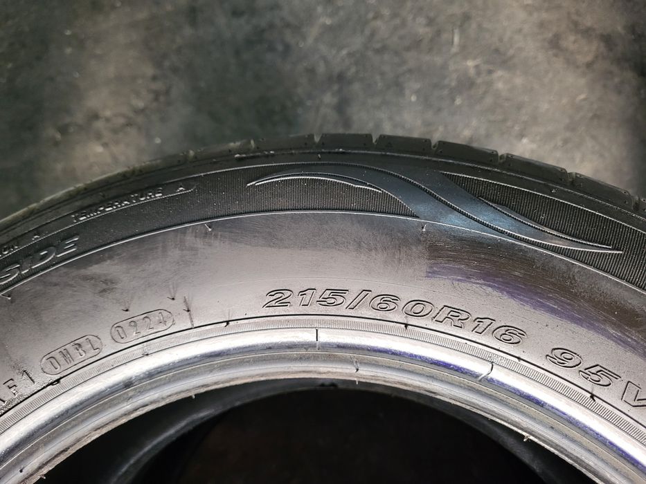 Продам летние резины (215/60/R16)