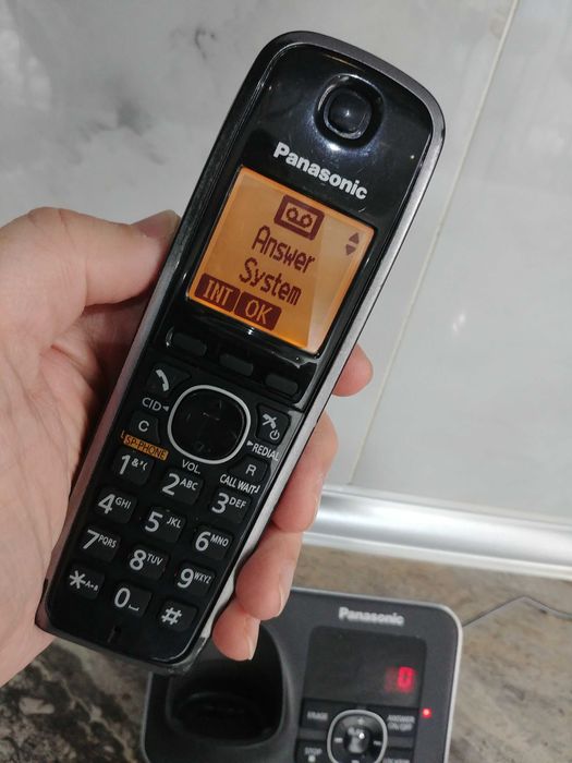 Радиотелефон  Panasonic kx-tg3721