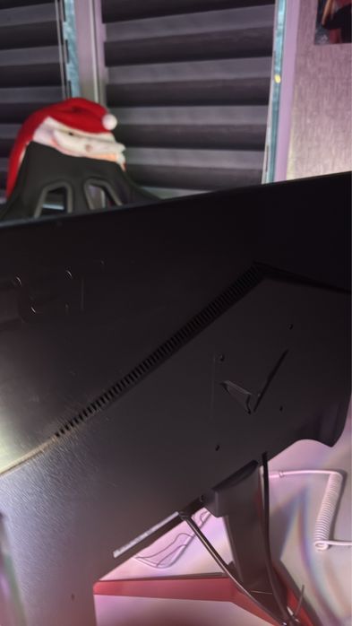 Монитор Acer VG270E