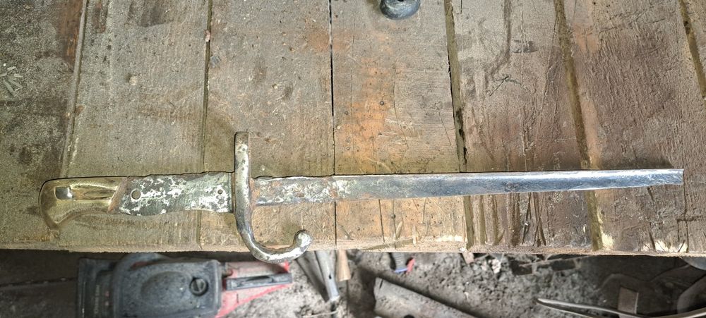 Baionetă pușcă a fost un pic mai lunga e lipsa 5 cm din ea