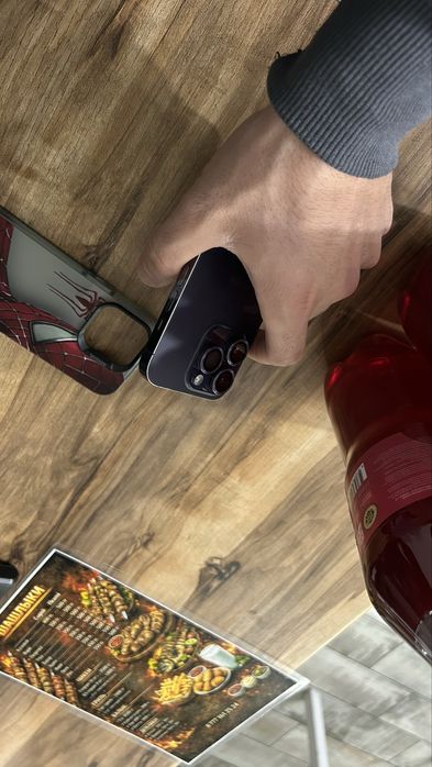 Айфон про 14 оригинал