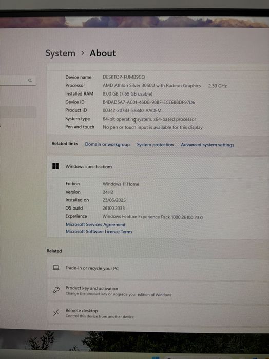 Настолен компютър Lenovo
