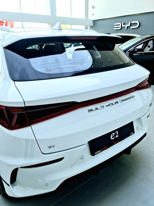 4930$ boshlangich BYD e2 elektro 405 km