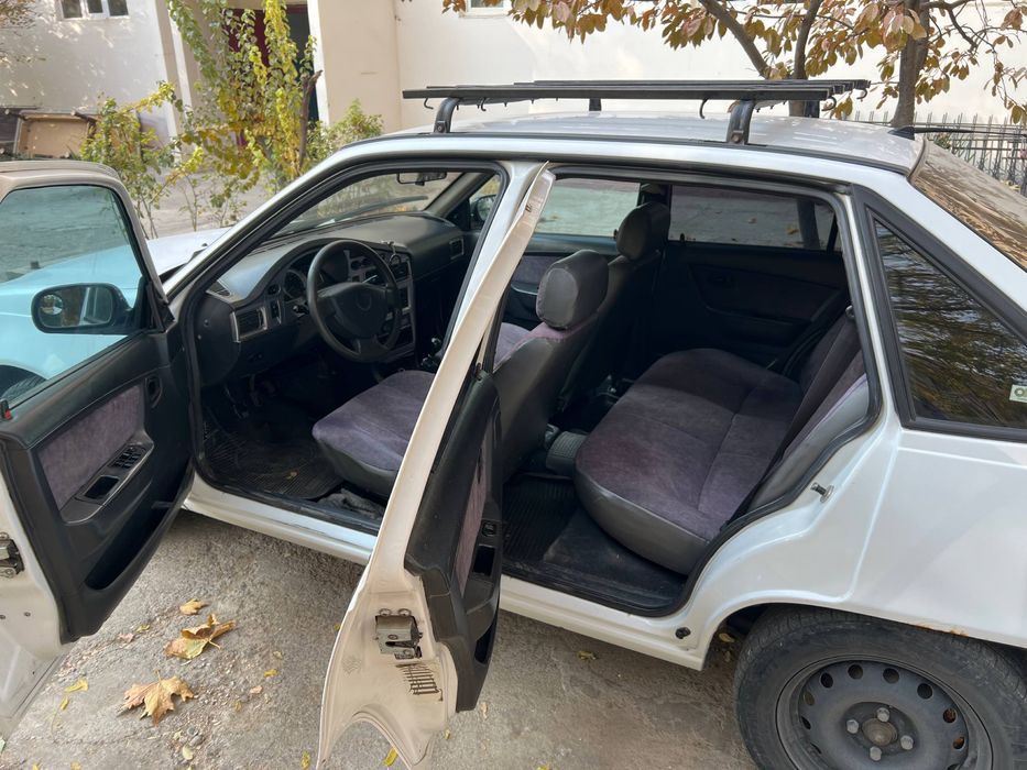 Nexia 2 1.6 donc sotiladi