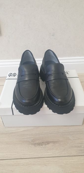 Продам лоферы...