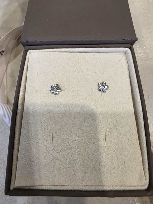 Детски обеци от бяло злато с диамант - цвете - Teilor