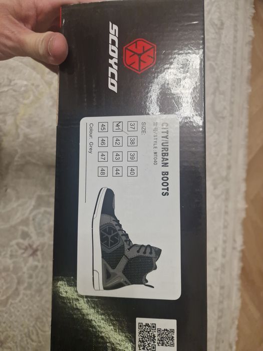 Мотоботы новые Scoyco