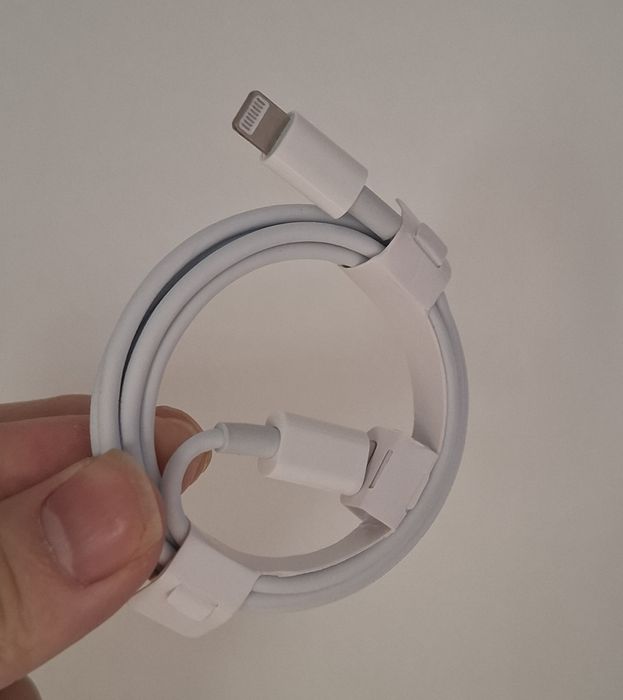 Кабель для айфон