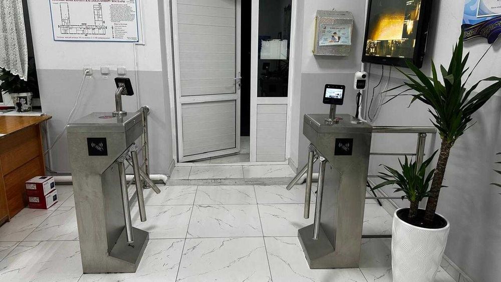 Турникет Биометрия Скуд установка шлагбаум учета рабочего времени