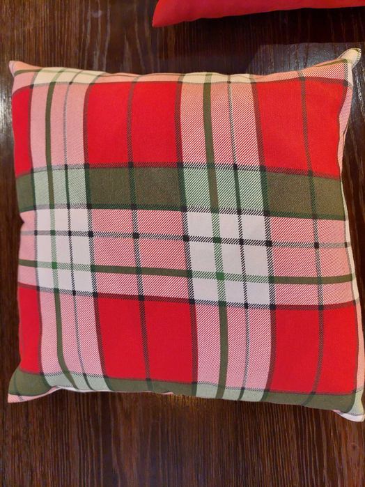 Подушка декоративная б/у