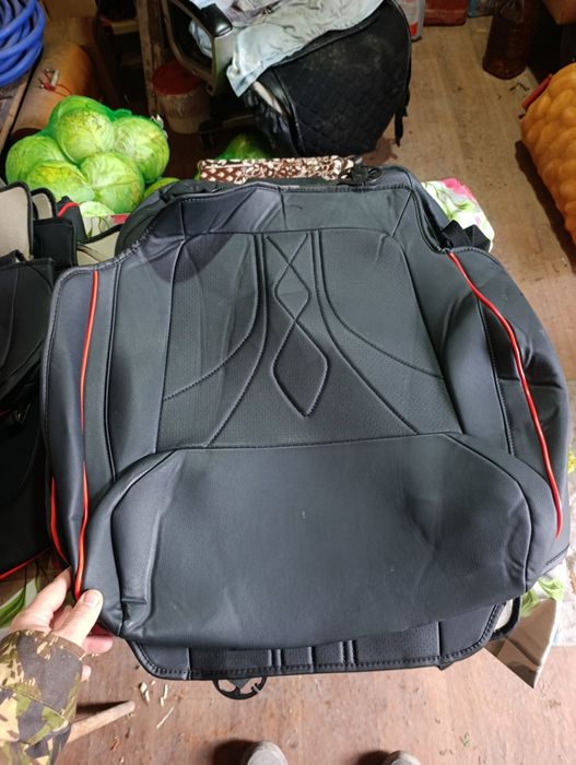 Чехлы оригинал на Джили Атлас