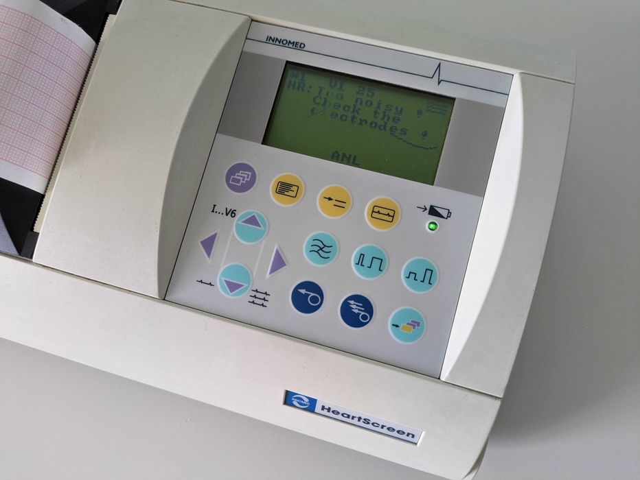 3-канален ЕКГ апарат Innomed HeartScreen 60-IKO – отлично състояние
