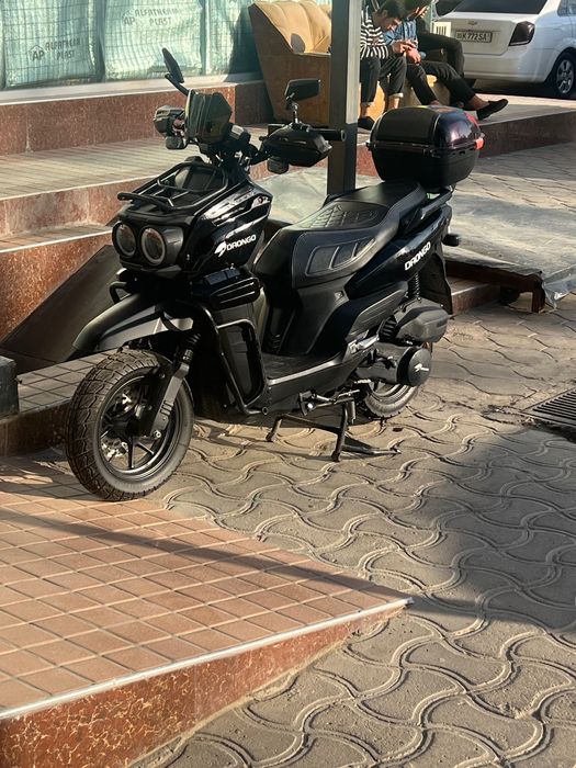 Skuter tank alo sostayani