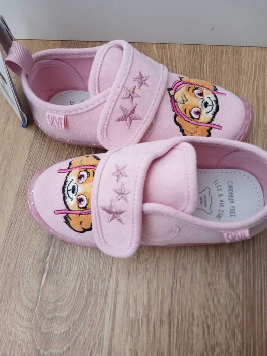 Papuci fete pentru gradinita marime 26 noi cu eticheta