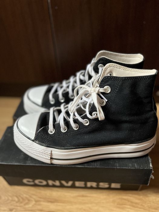 Кецове  Converse