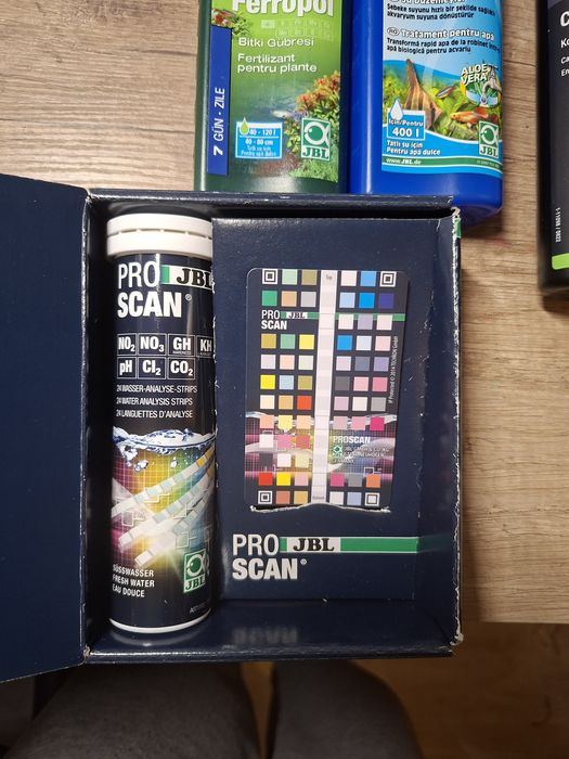 Acvariu complet 20L cu echipament premium (Dennerle, Aquael)