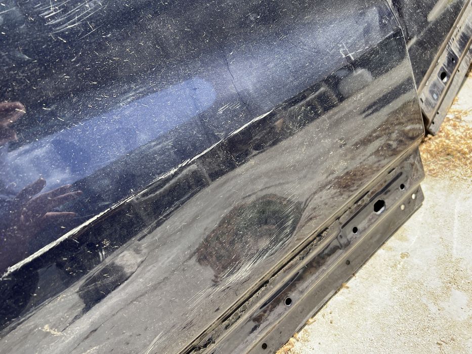 Maserati Levante 2017 предна лява,предна дясна,задна лява врата