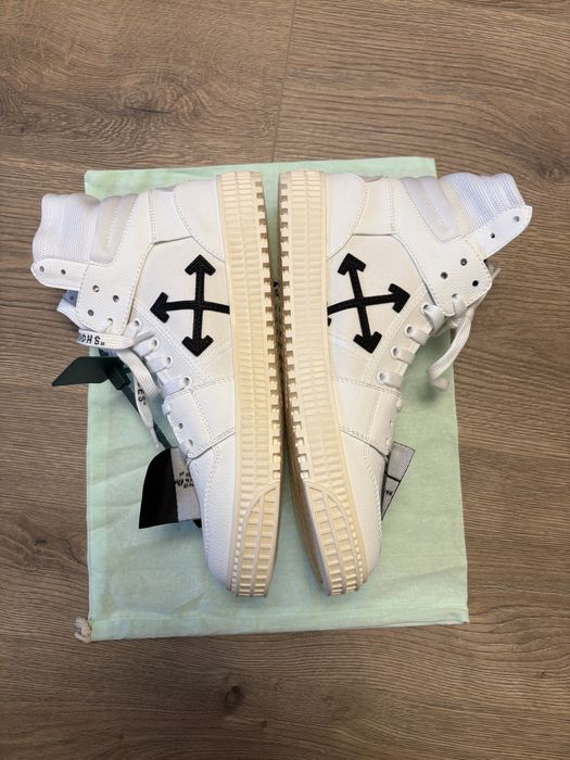Off White Court 3.0 Premium