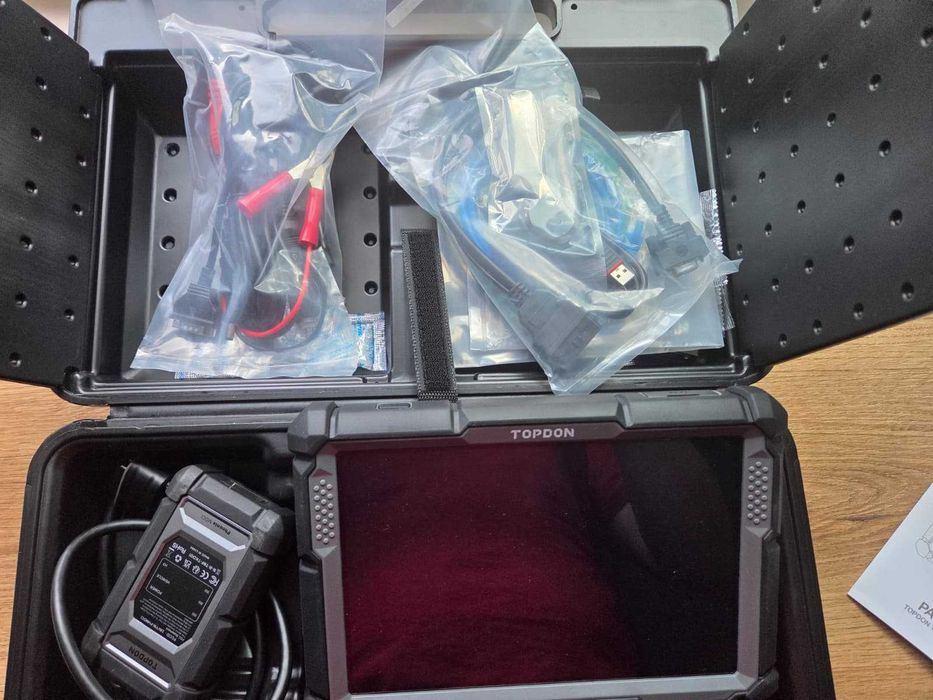 Diagnoza auto profesionala Topdon: Sters erori,Resetare service,Regenerare DPF etc