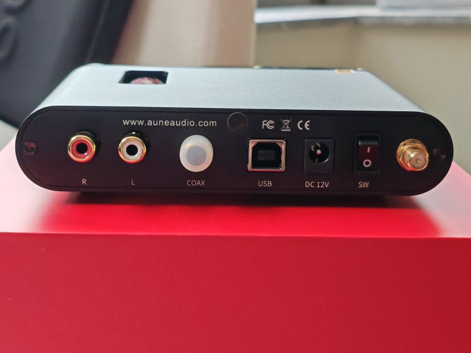 Amplificator casti Aune Flamingo BT DAC cu tub LDAC