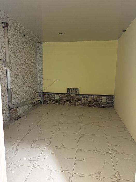 Imorat ijaraga beriladi.