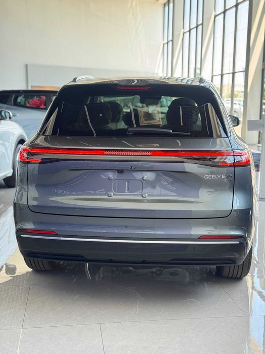 Geely EX5 EM-i gibrid nalichida muddatli tolov ga ham beriladi