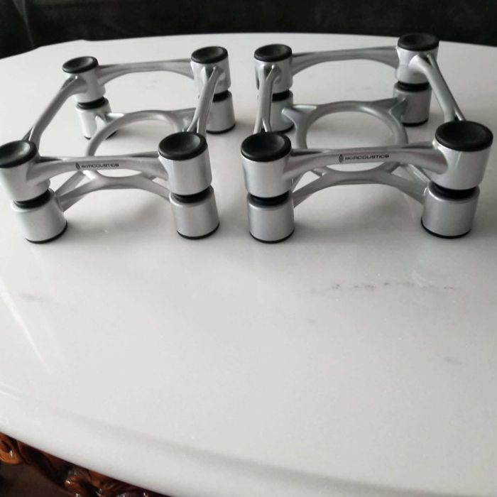 Антивибрационни Hi-Fi стойки IsoAcoustics Aperta (Комплект - 2 бр.)