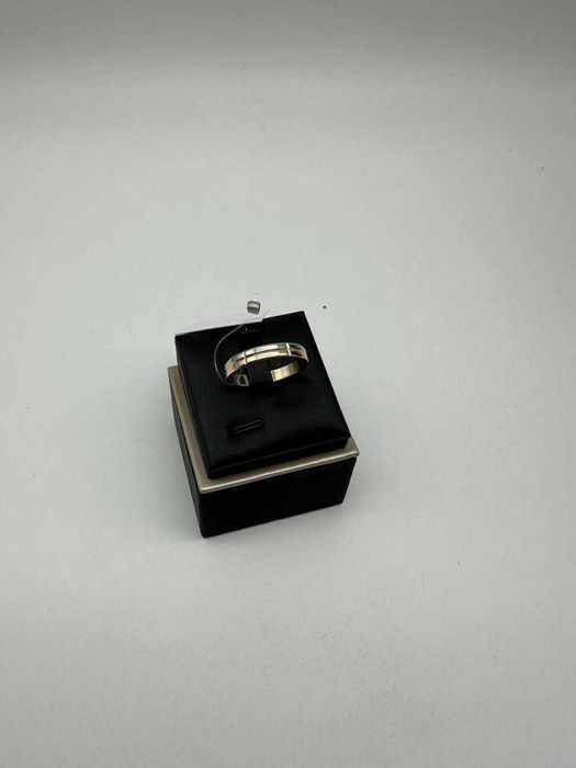 Золотое кольцо артикул 1533-2/73500