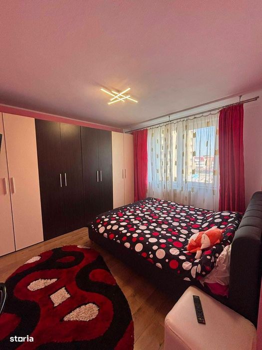 De vanzare apartament cu 2 camere si balcon, zona Hotel Roman, 55000e