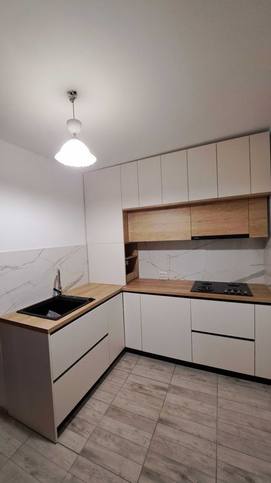 Mobila la comanda din PAL/MDF