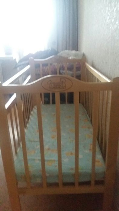 детская кроватка