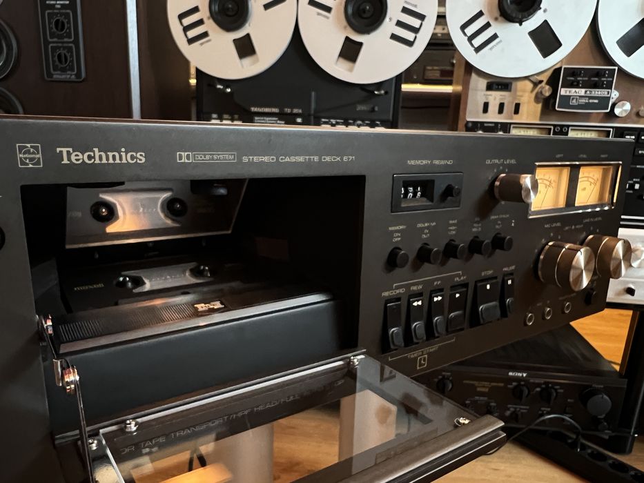 Deck/Casetofon Technics 671