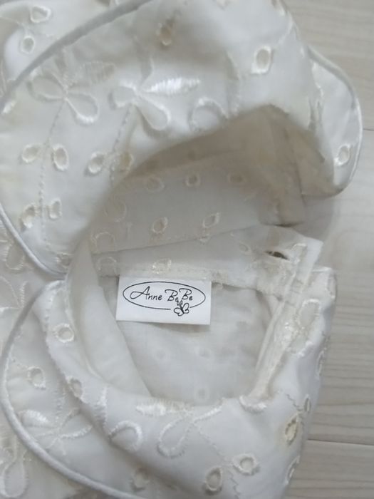 Doua rochițe elegante , 7-8luni,ambele 120 lei