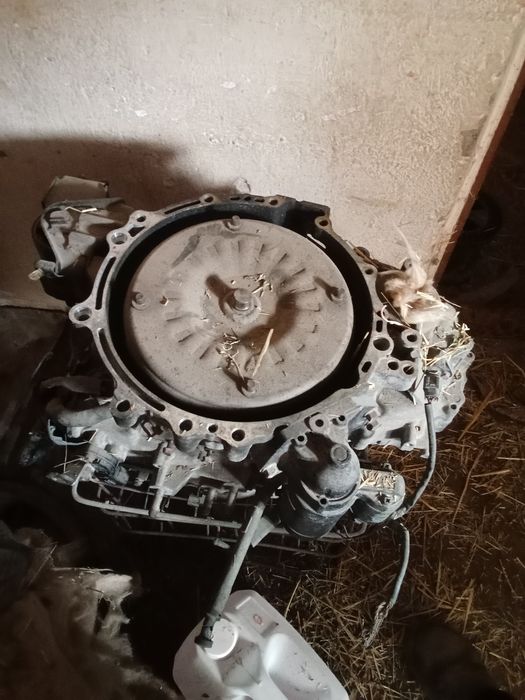 Мазда каропка 2,5 автомат