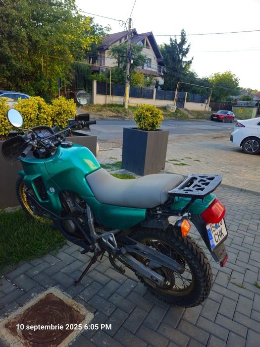 Honda Transalp 400