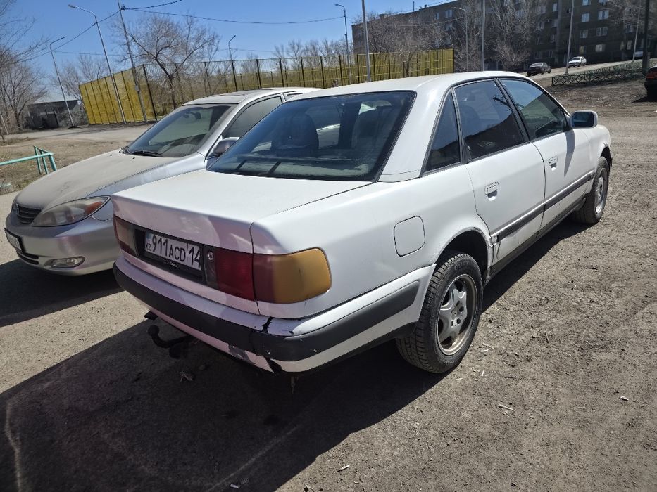 Продам Audi 100 C4