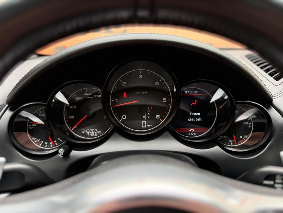 Vand Porche Cayenne 2011 diesel 3.0