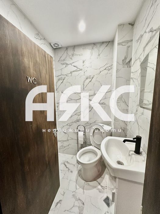 Заведение под наем в Центъра на София до МЕТРОСТАНЦИЯ