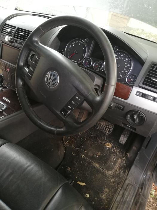 Dezmembrez vw touareg