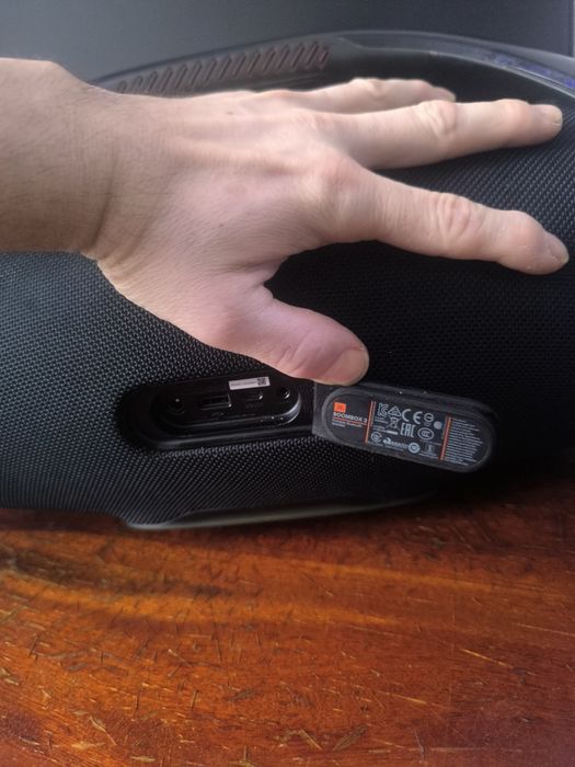 Колонка JBL Boombox 2